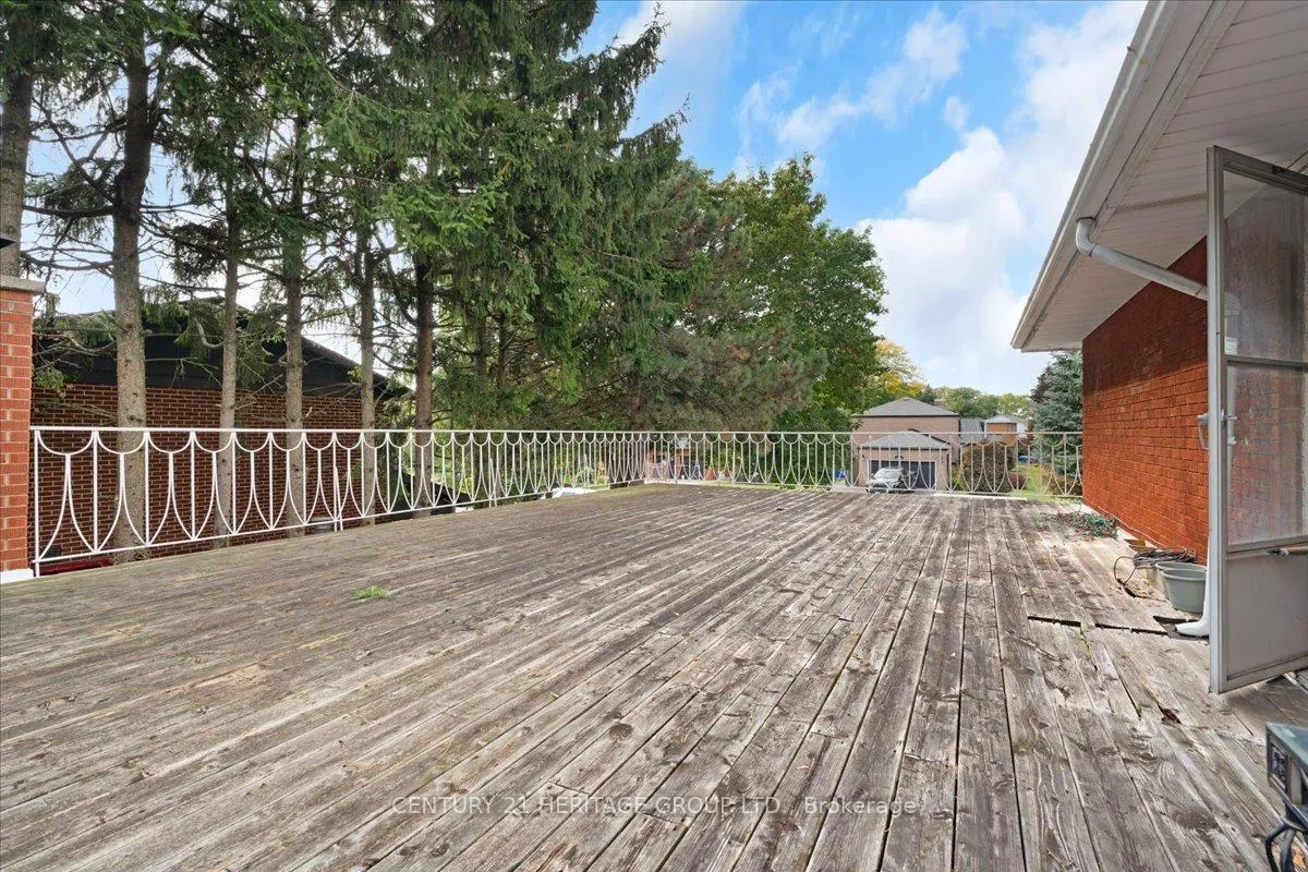 Photo 25 of 67 Elmhurst Drive, Hamilton, Sherwood — HOMEH