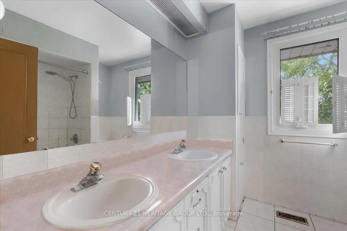 Photo 28 of 67 Elmhurst Drive, Hamilton, Sherwood — HOMEH
