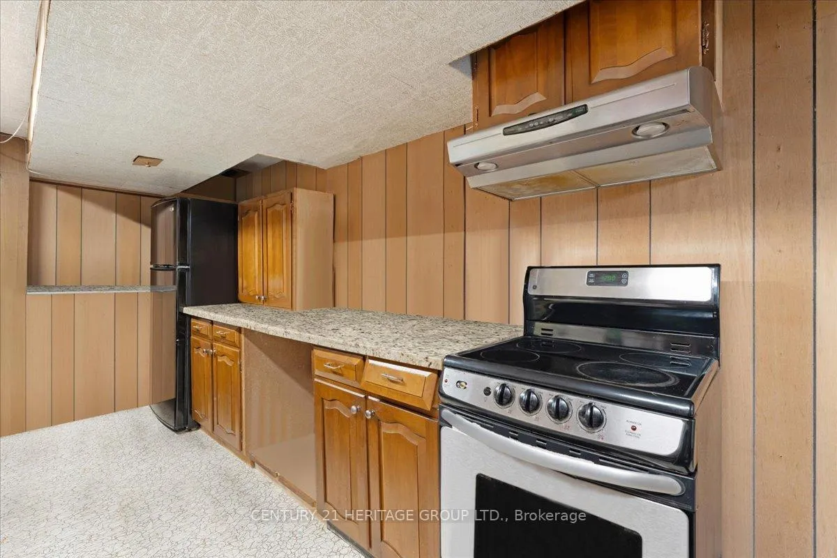 Photo 35 of 67 Elmhurst Drive, Hamilton, Sherwood — HOMEH
