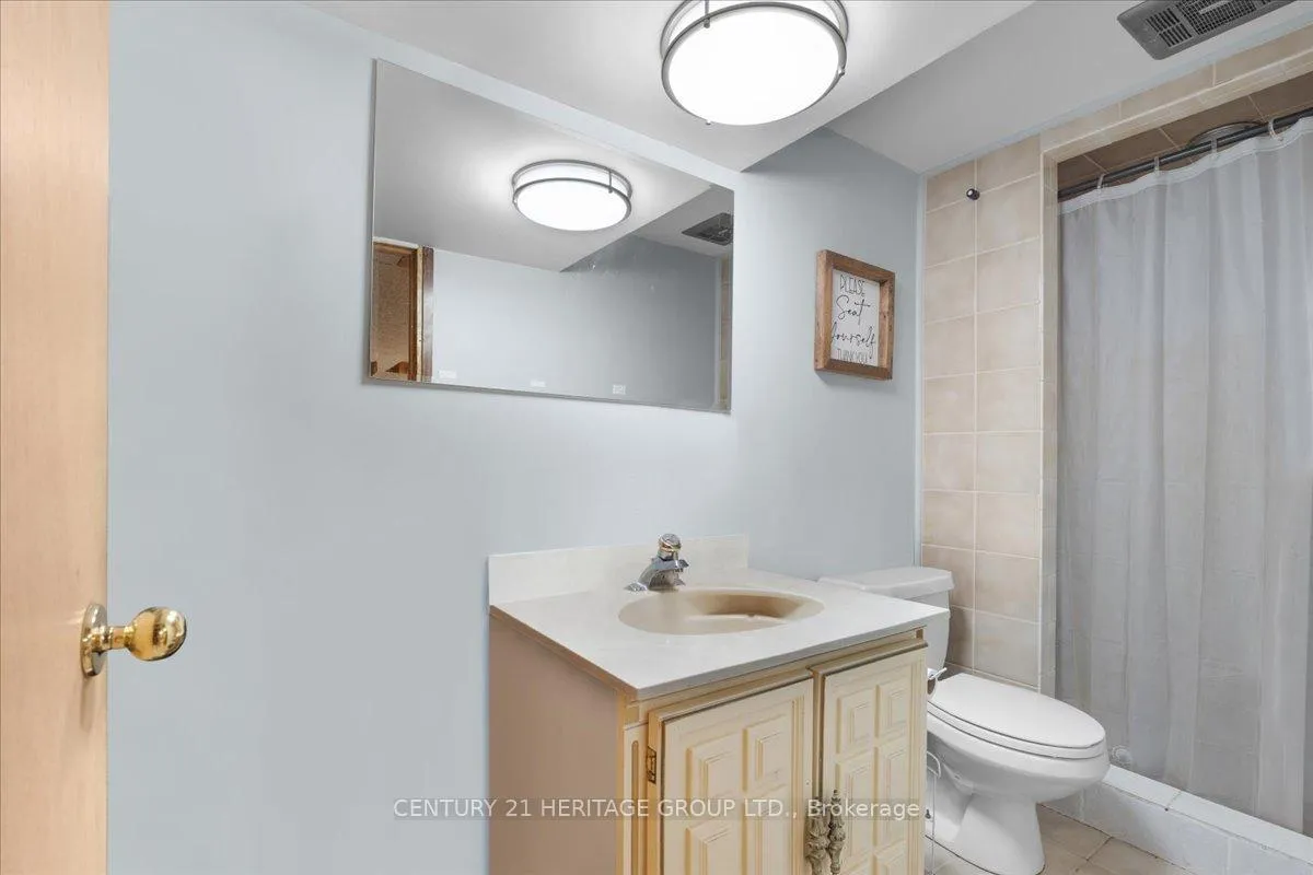 Photo 36 of 67 Elmhurst Drive, Hamilton, Sherwood — HOMEH