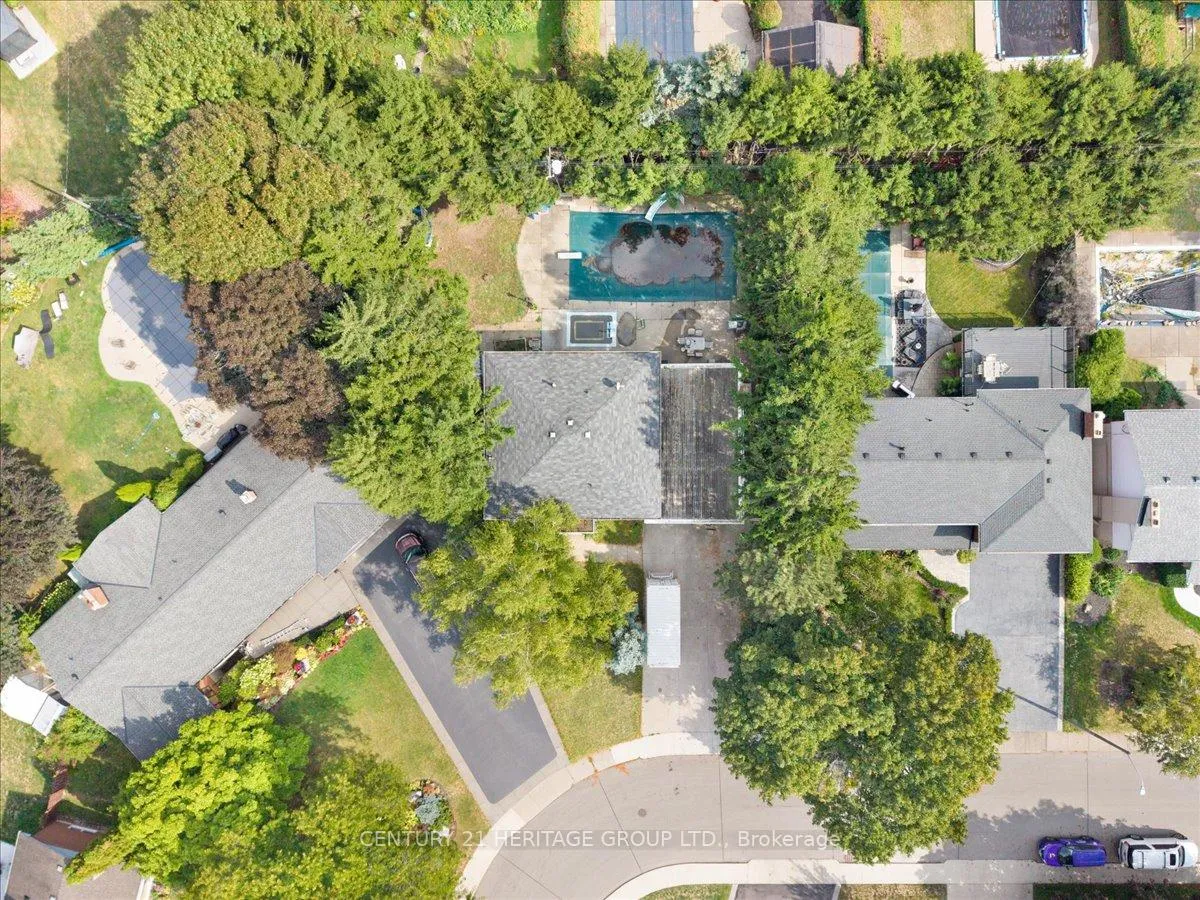 Photo 40 of 67 Elmhurst Drive, Hamilton, Sherwood — HOMEH