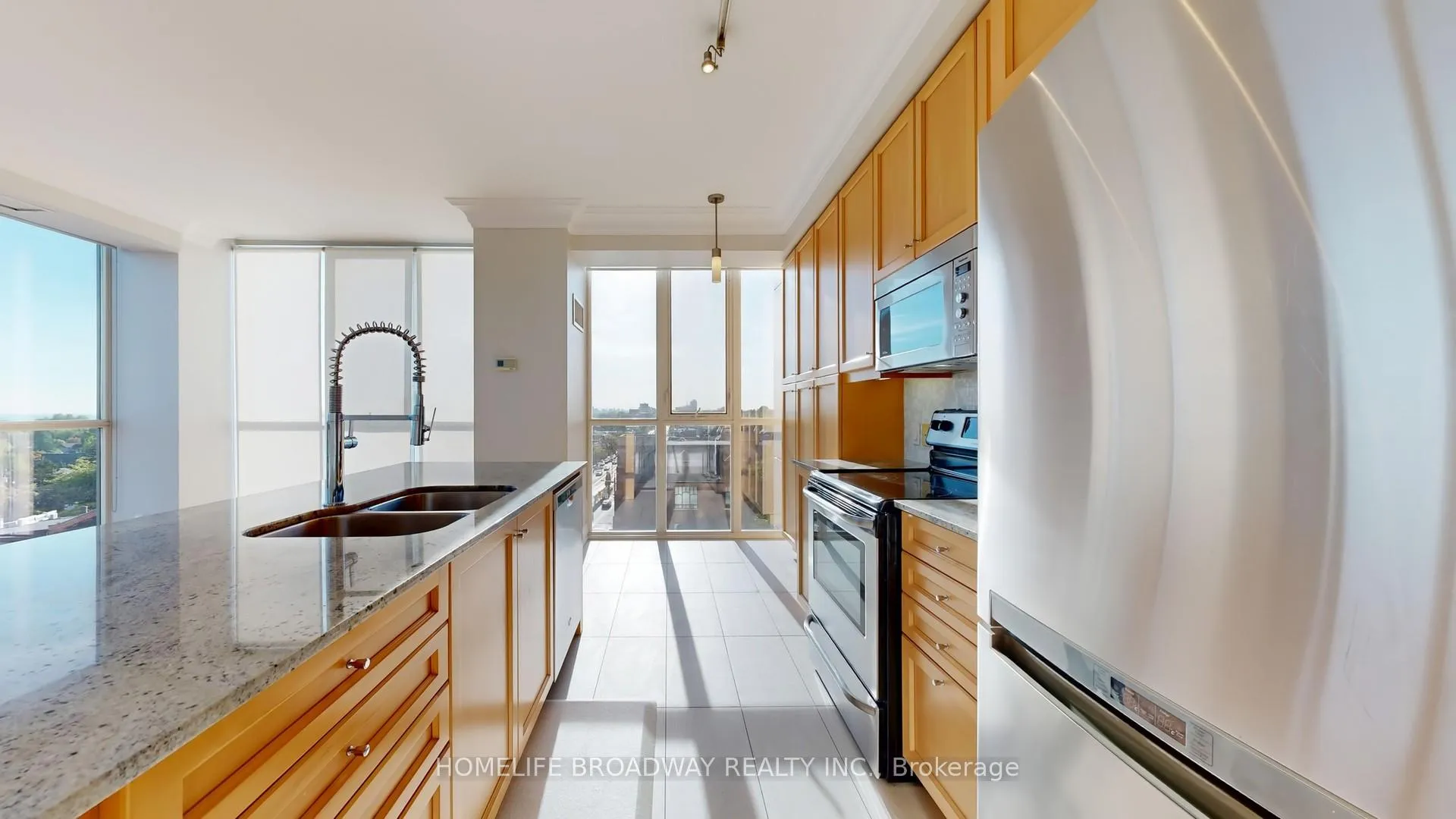 Photo 7 of Unit 608, 530 St Clair Avenue W, Toronto, Humewood-Cedarvale — HOMEH