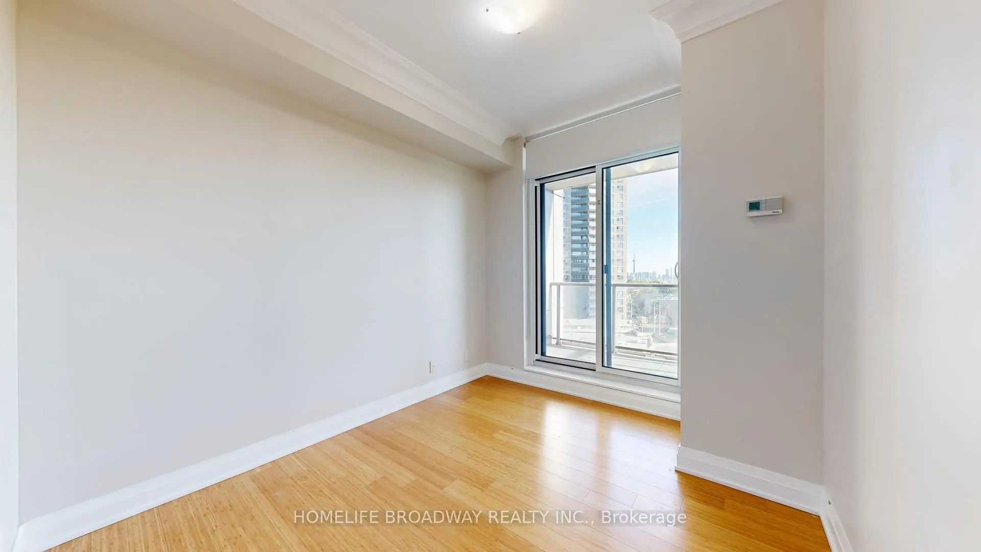 Photo 12 of Unit 608, 530 St Clair Avenue W, Toronto, Humewood-Cedarvale — HOMEH