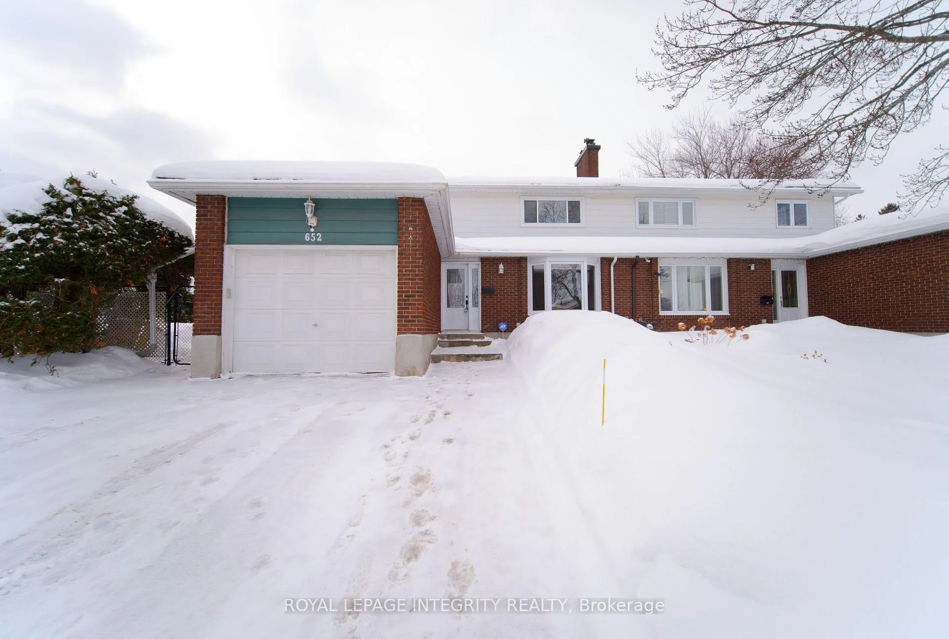 Photo 1 of 652 La Verendrye Drive, Ottawa, Beacon Hill North — HOMEH