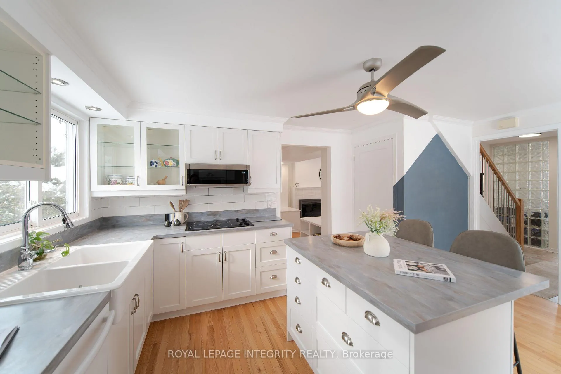 Photo 11 of 652 La Verendrye Drive, Ottawa, Beacon Hill North — HOMEH