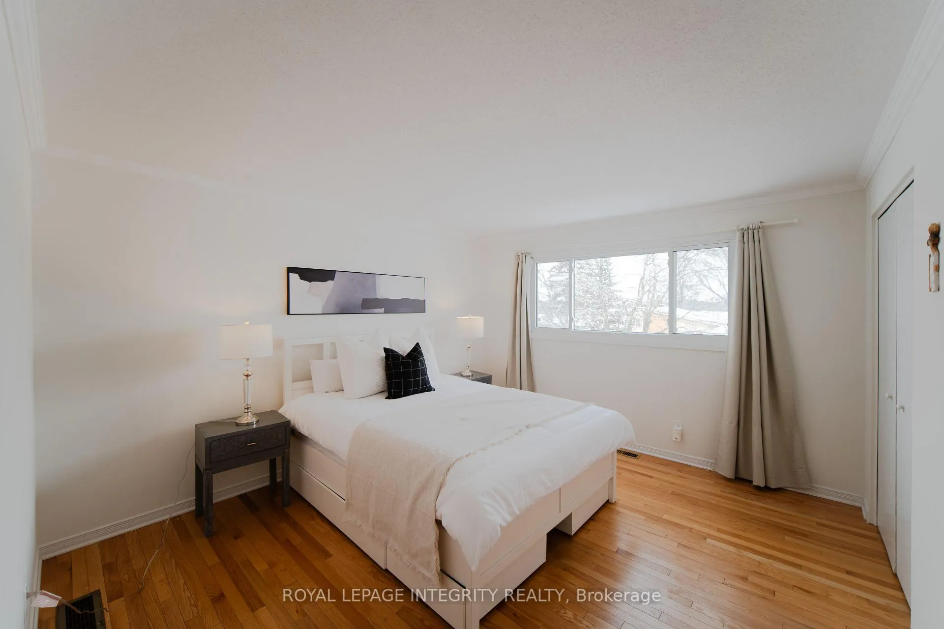 Photo 15 of 652 La Verendrye Drive, Ottawa, Beacon Hill North — HOMEH