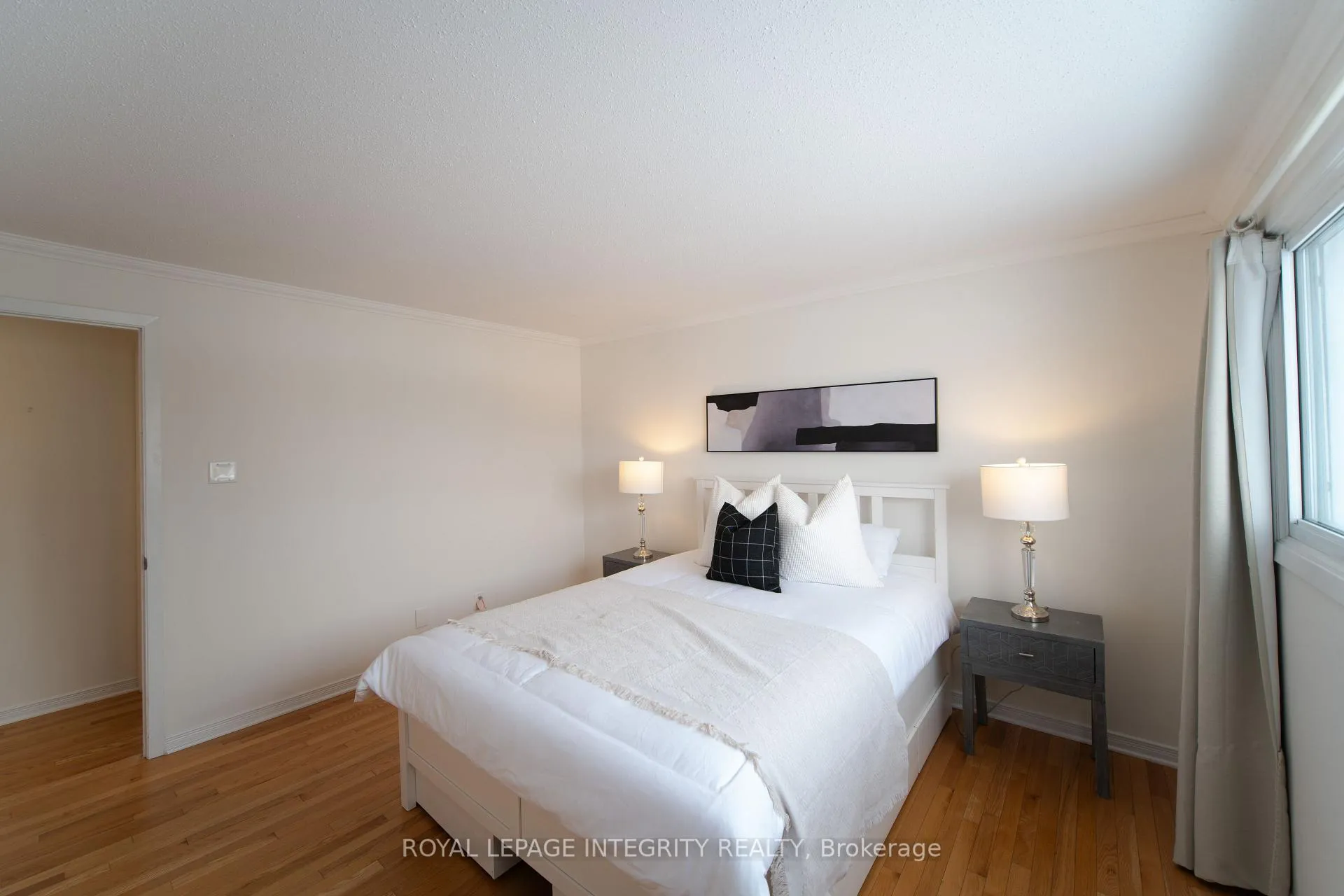 Photo 16 of 652 La Verendrye Drive, Ottawa, Beacon Hill North — HOMEH