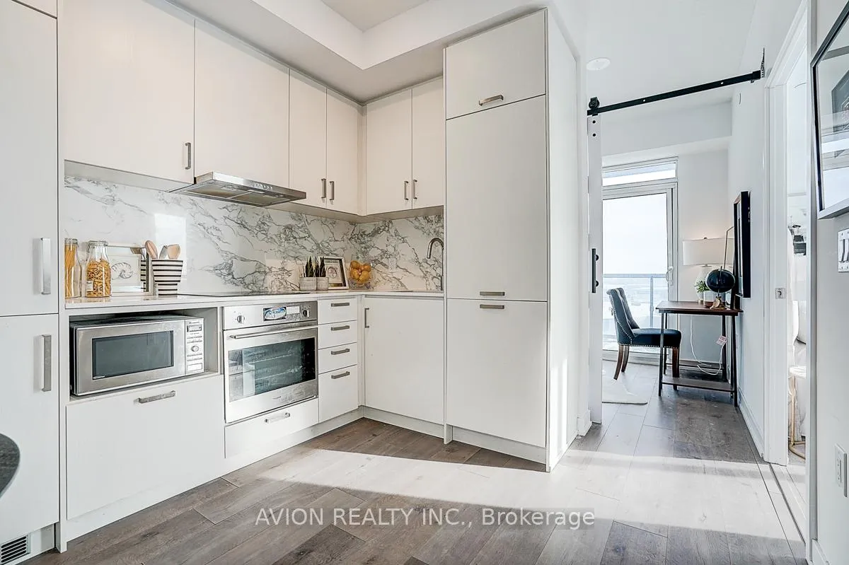 Photo 21 of Unit 619, 60 Honeycrisp Crescent, Vaughan, Vaughan Corporate Centre — HOMEH