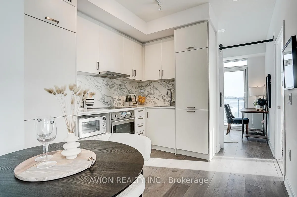 Photo 26 of Unit 619, 60 Honeycrisp Crescent, Vaughan, Vaughan Corporate Centre — HOMEH