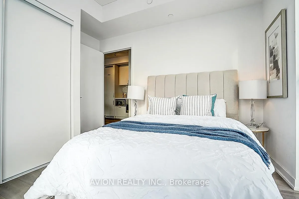 Photo 31 of Unit 619, 60 Honeycrisp Crescent, Vaughan, Vaughan Corporate Centre — HOMEH