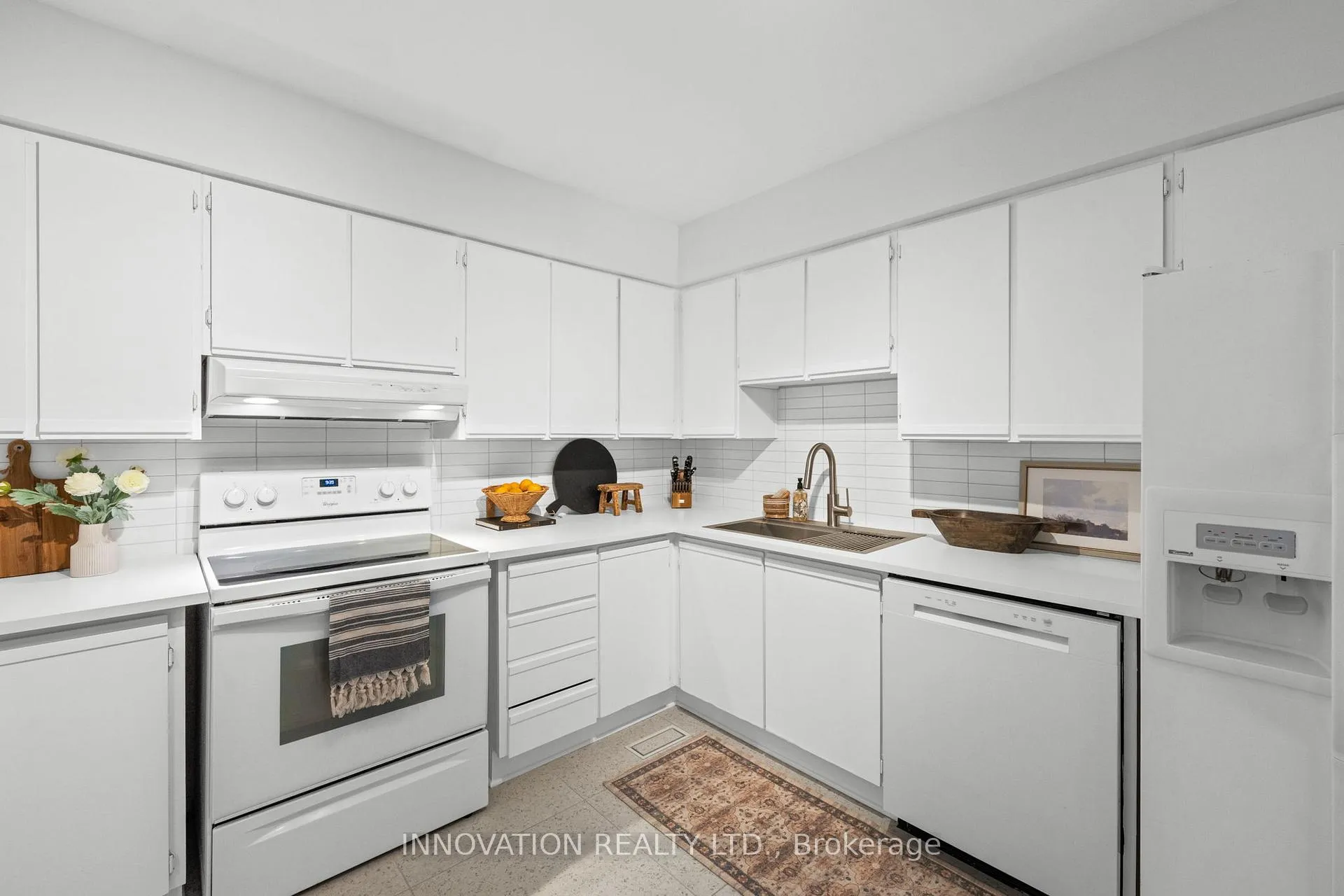 Photo 17 of Unit 30, 458 Sandhamn Private, Ottawa, Hunt Club Park/Greenboro — HOMEH