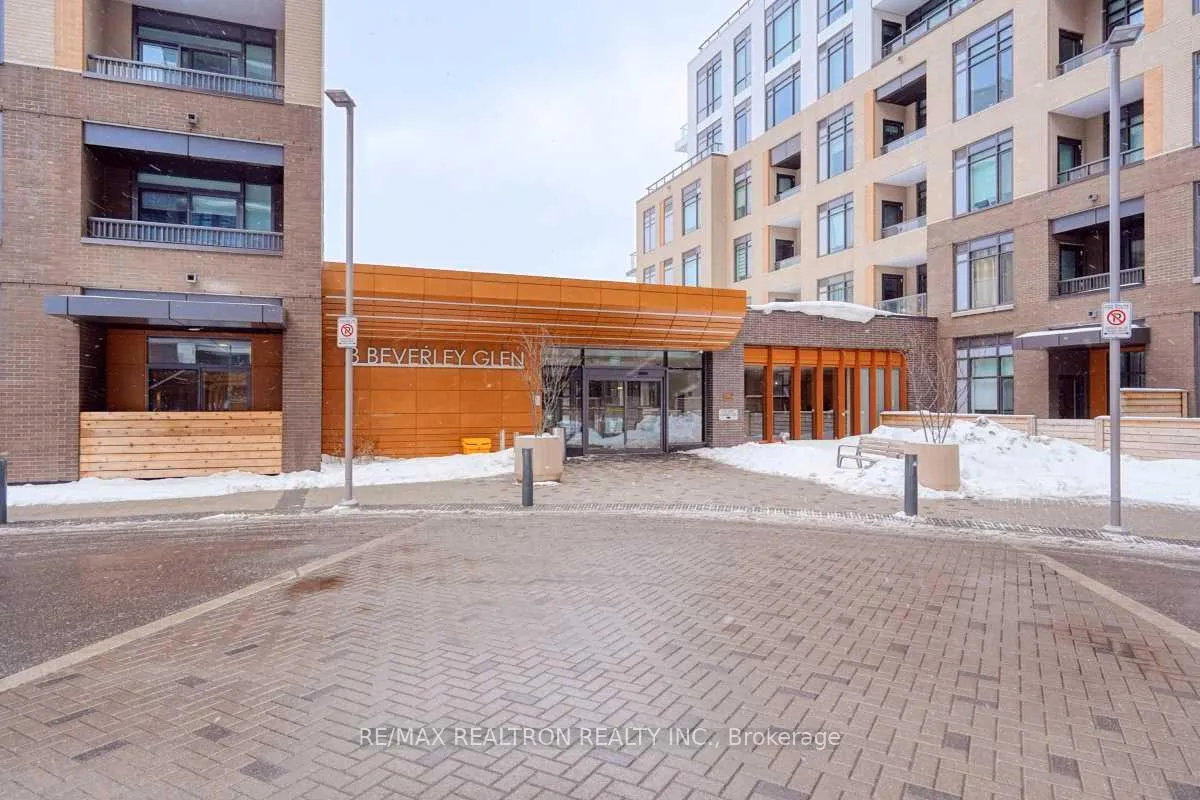 Photo 2 of Unit D-429, 8 Beverley Glen Boulevard, Vaughan, Beverley Glen — HOMEH