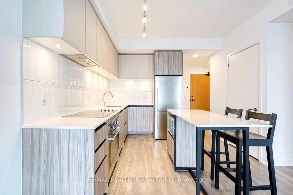 Photo 11 of Unit D-429, 8 Beverley Glen Boulevard, Vaughan, Beverley Glen — HOMEH