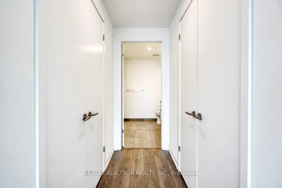Photo 19 of Unit D-429, 8 Beverley Glen Boulevard, Vaughan, Beverley Glen — HOMEH