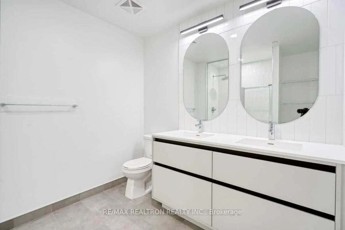 Photo 20 of Unit D-429, 8 Beverley Glen Boulevard, Vaughan, Beverley Glen — HOMEH