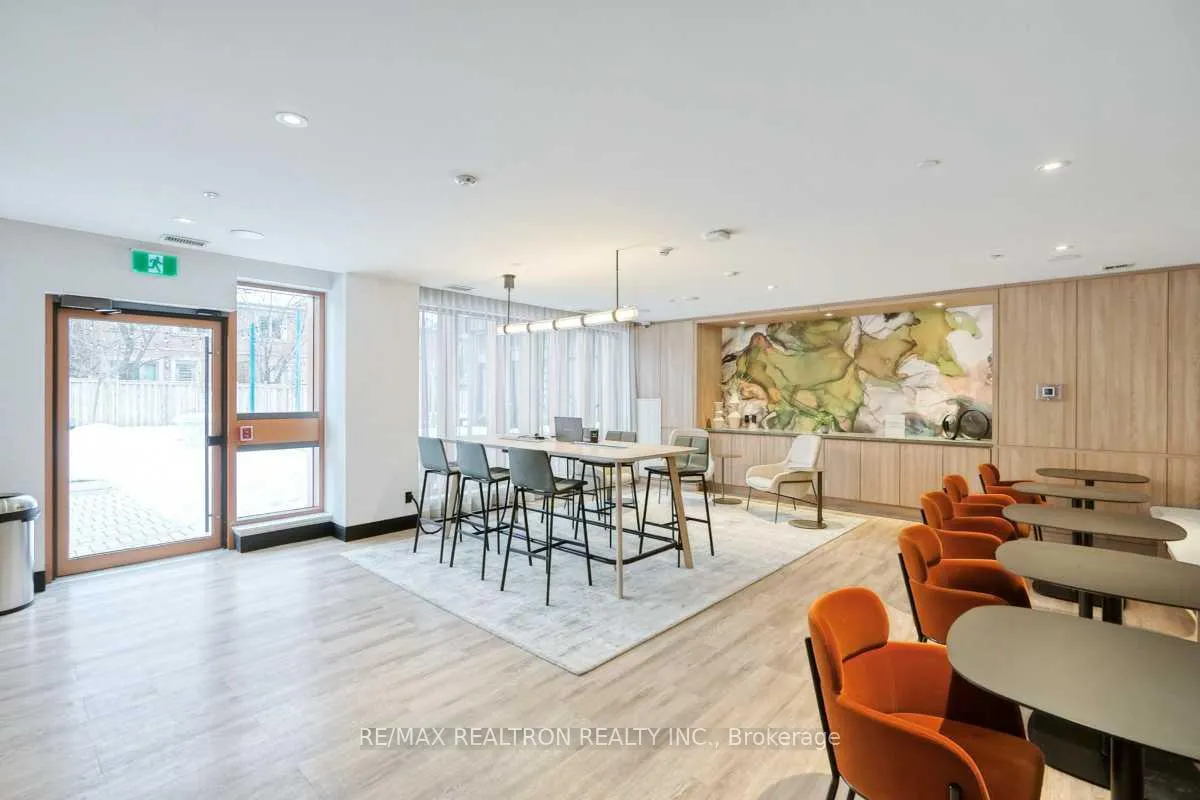 Photo 29 of Unit D-429, 8 Beverley Glen Boulevard, Vaughan, Beverley Glen — HOMEH