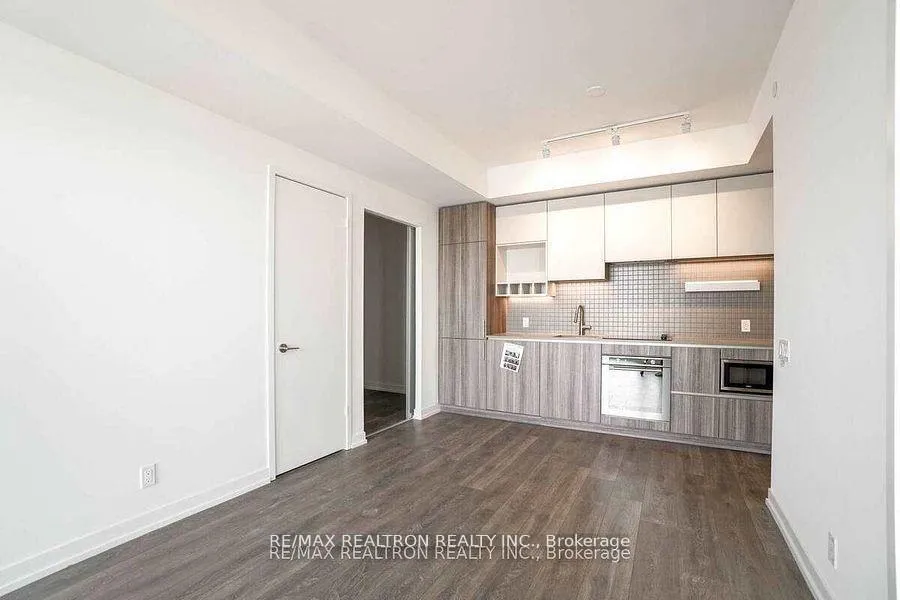 Photo 5 of Unit 4912, 898 Portage Parkway, Vaughan, Vaughan Corporate Centre — HOMEH
