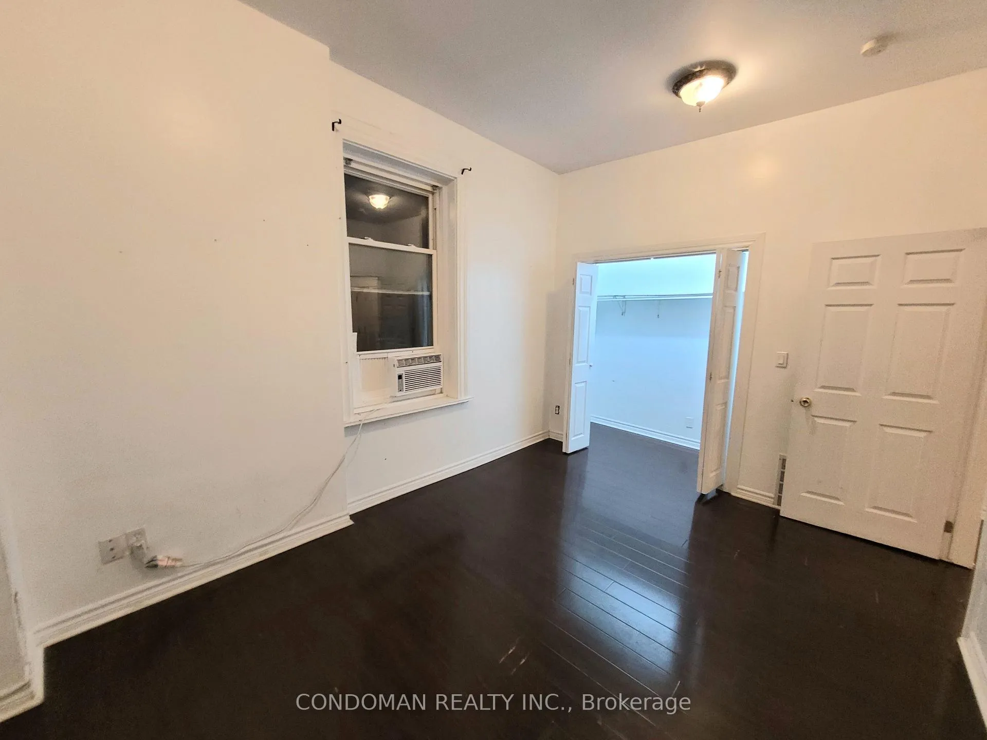 Photo 7 of Unit 5, 139 1/2 John Street S, Hamilton, Corktown — HOMEH