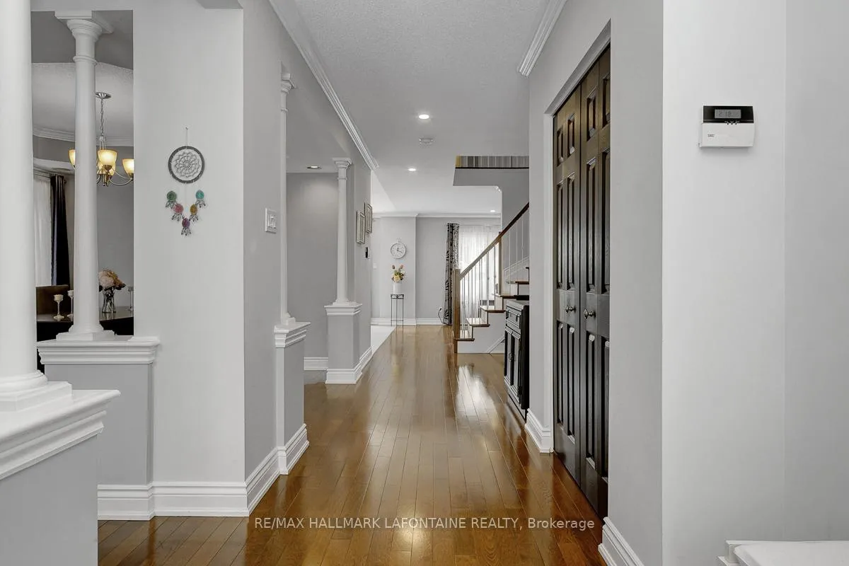 Photo 3 of 1721 Jersey Street, Ottawa, Fallingbrook/Gardenway South — HOMEH
