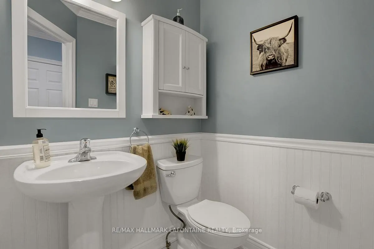 Photo 18 of 1721 Jersey Street, Ottawa, Fallingbrook/Gardenway South — HOMEH
