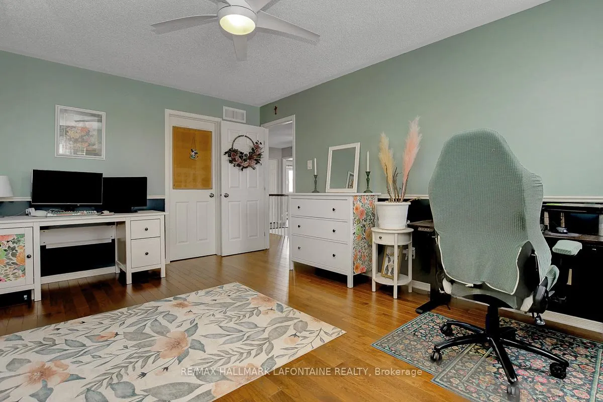 Photo 26 of 1721 Jersey Street, Ottawa, Fallingbrook/Gardenway South — HOMEH