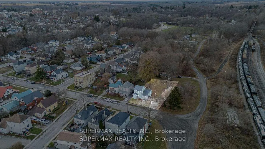 Photo 23 of 94 Hiawatha Street, St. Thomas — HOMEH