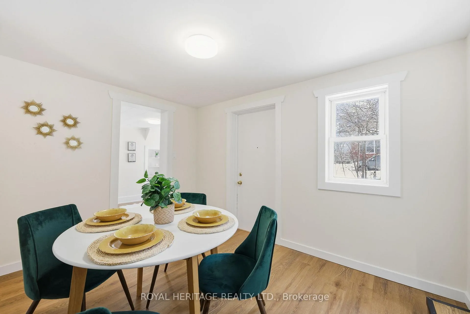 Photo 12 of 18 Spring Street, Quinte West, Trenton Ward — HOMEH