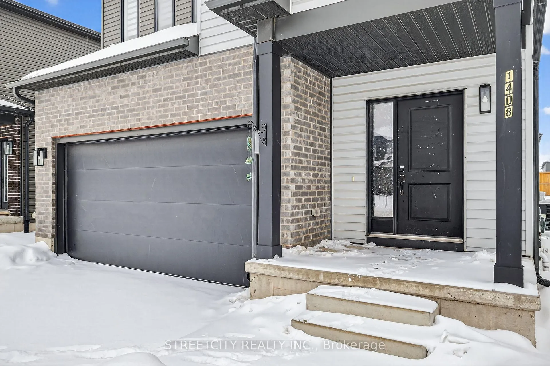 Photo 3 of 1408 Twilite Boulevard, London, North S — HOMEH
