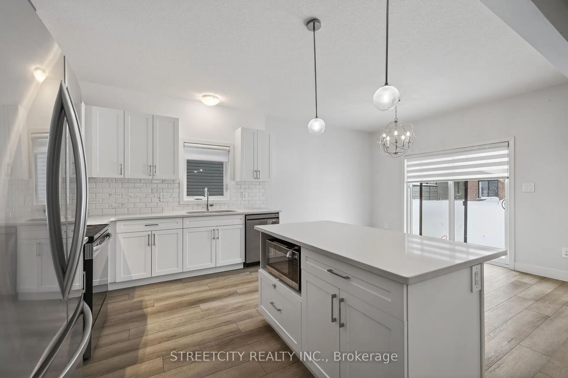 Photo 9 of 1408 Twilite Boulevard, London, North S — HOMEH