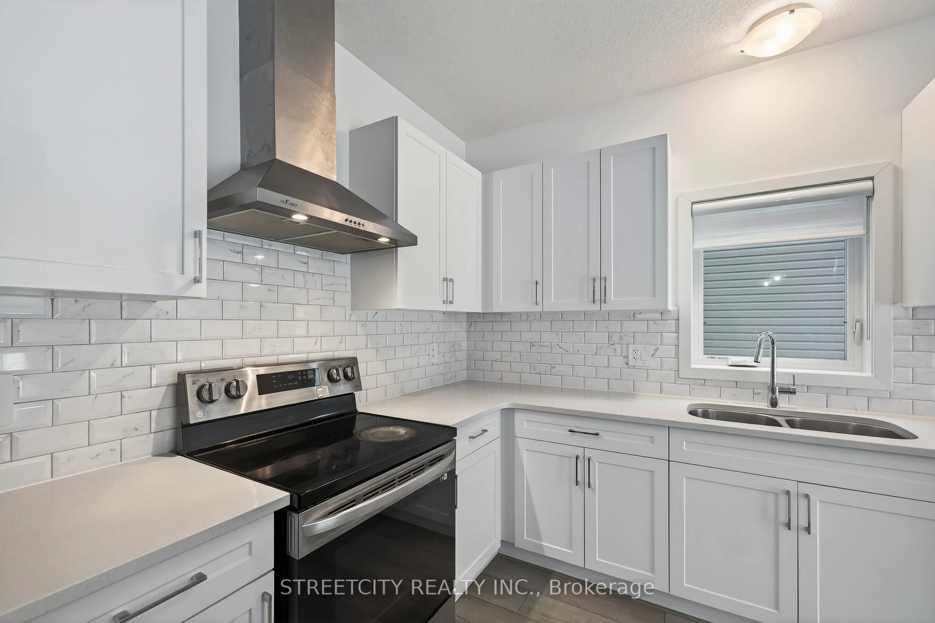 Photo 18 of 1408 Twilite Boulevard, London, North S — HOMEH