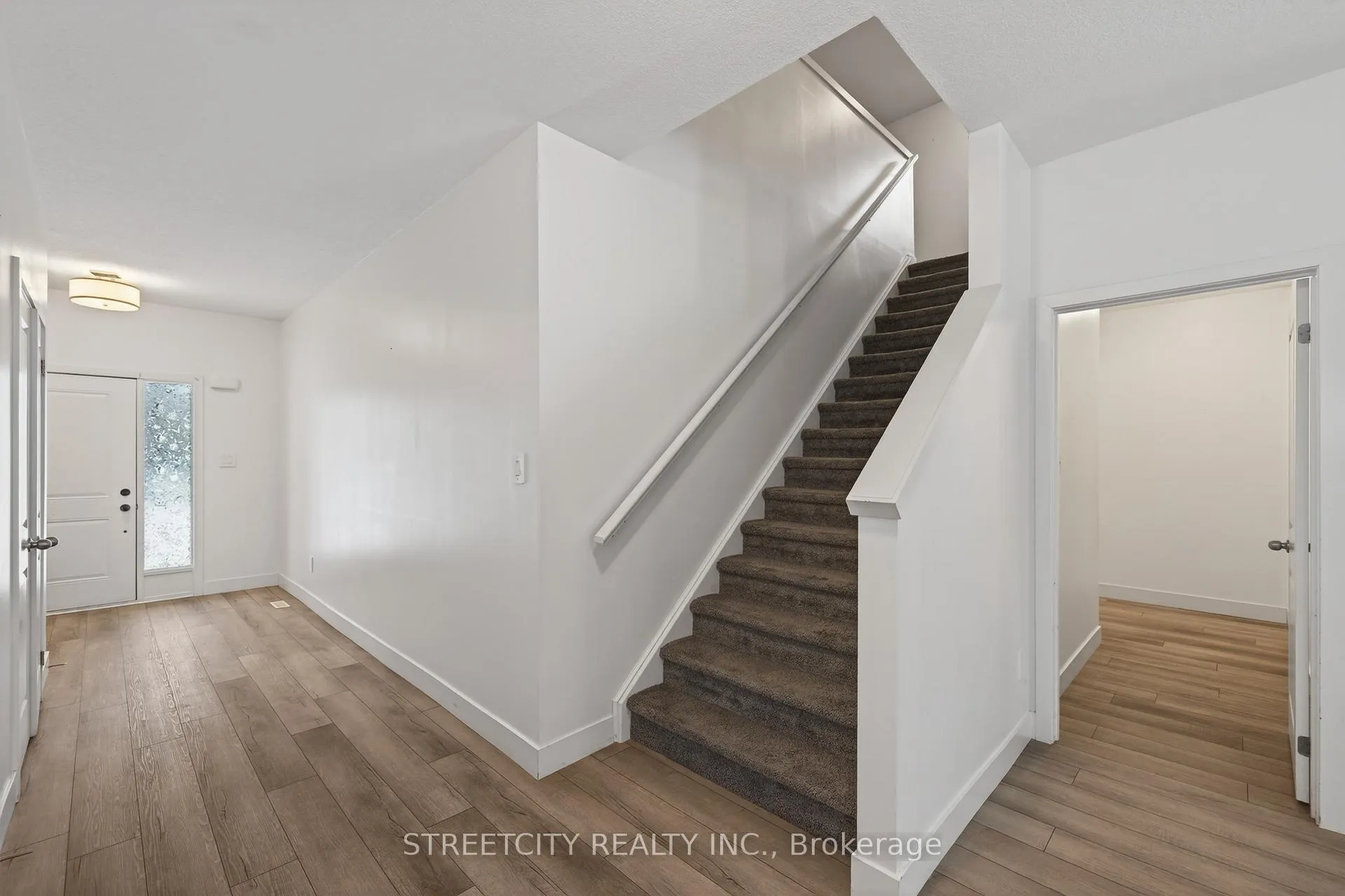 Photo 19 of 1408 Twilite Boulevard, London, North S — HOMEH