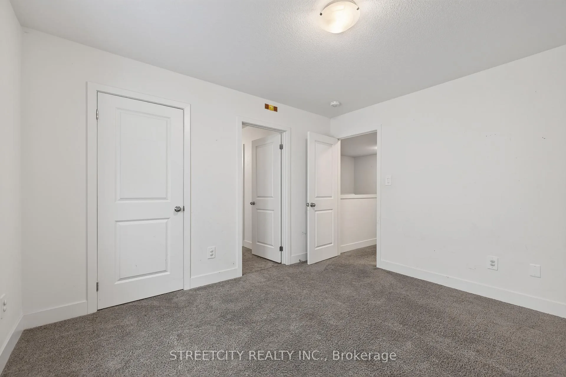 Photo 29 of 1408 Twilite Boulevard, London, North S — HOMEH
