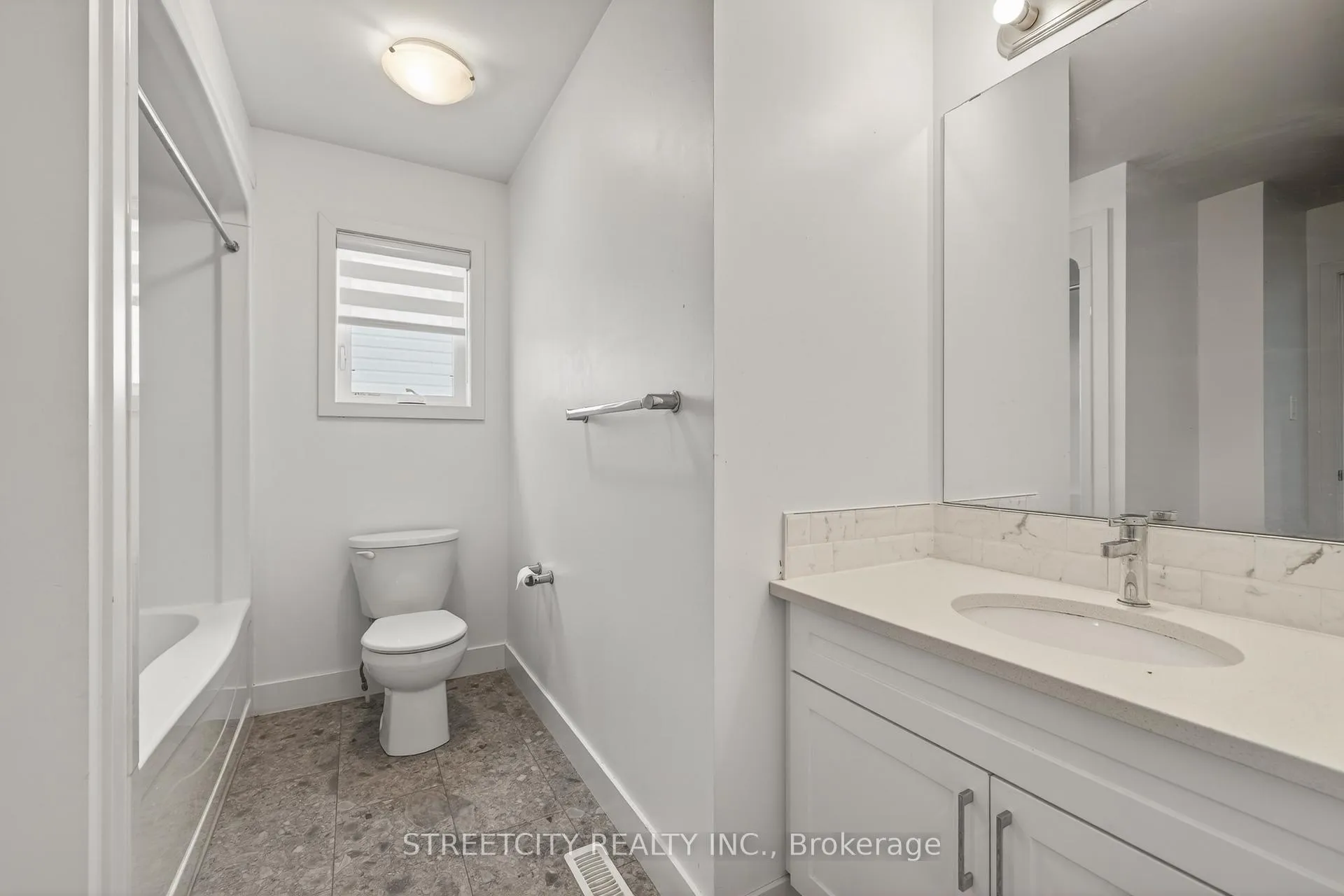 Photo 30 of 1408 Twilite Boulevard, London, North S — HOMEH