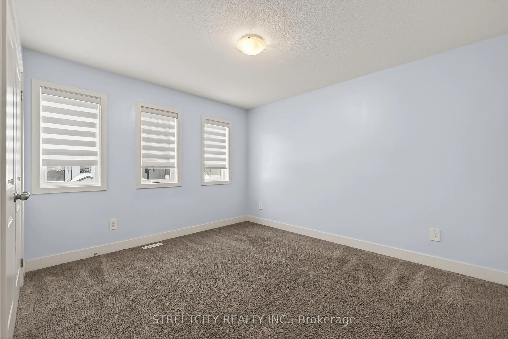 Photo 33 of 1408 Twilite Boulevard, London, North S — HOMEH