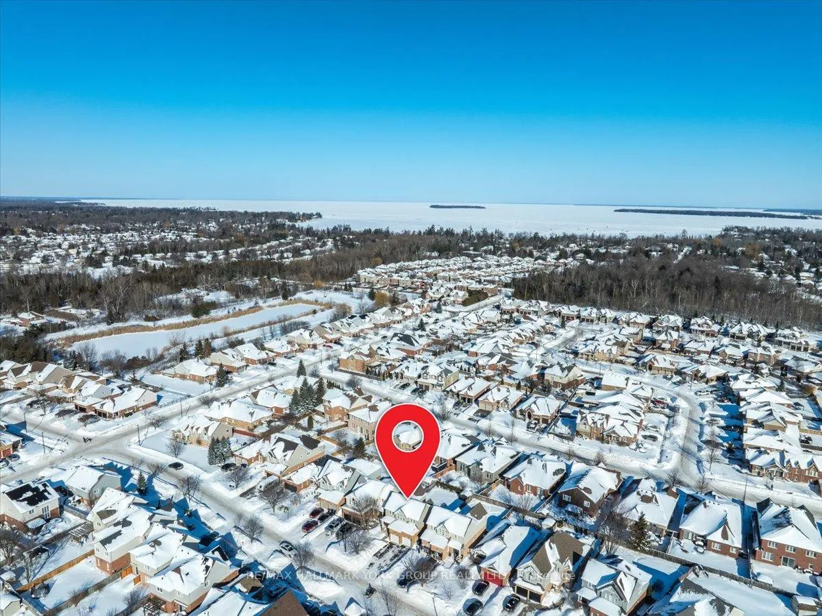 Photo 2 of 1063 Muriel Street, Innisfil, Alcona — HOMEH