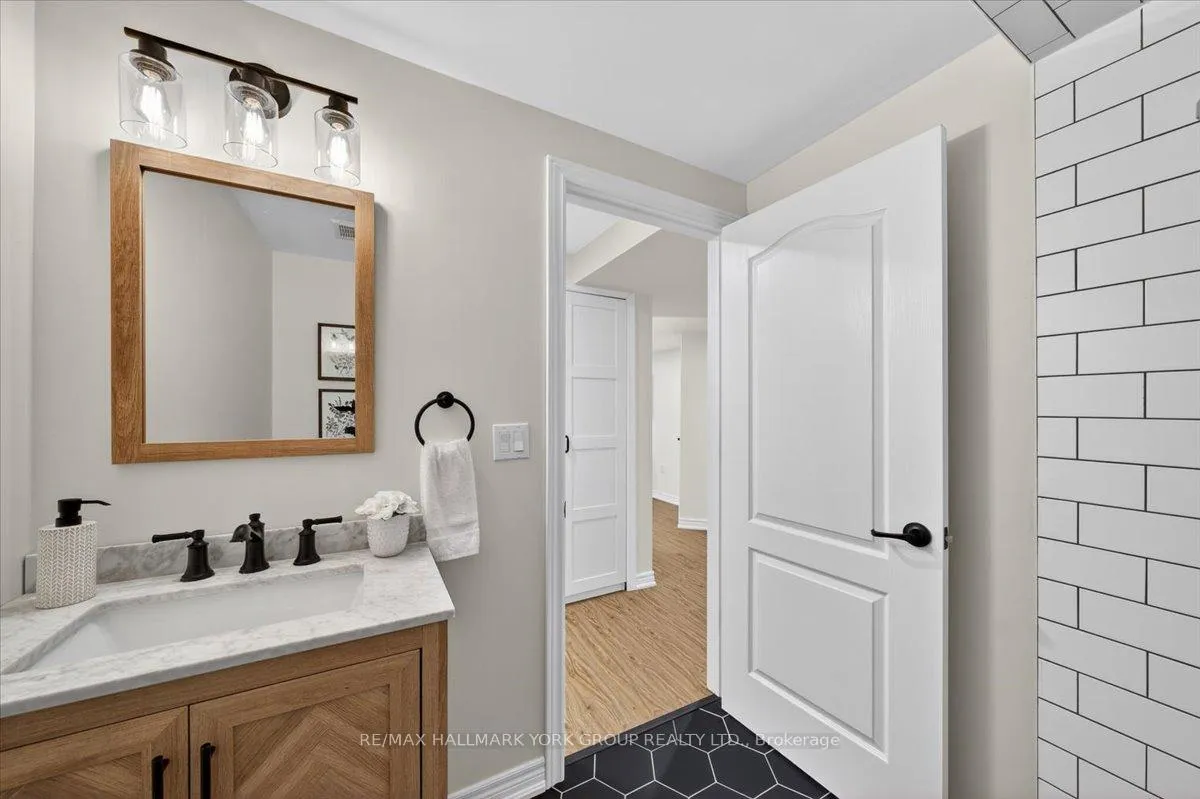 Photo 31 of 1063 Muriel Street, Innisfil, Alcona — HOMEH