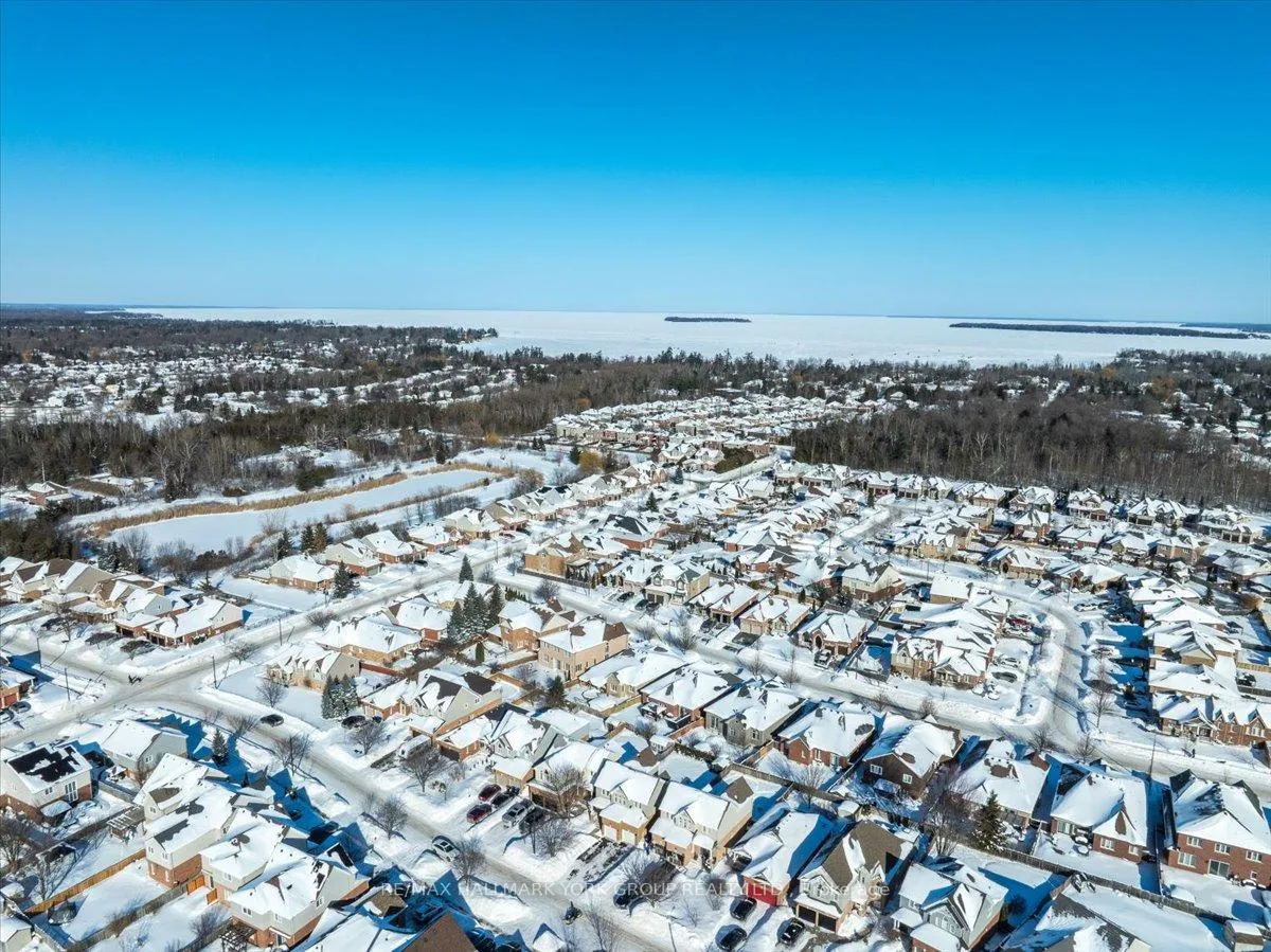 Photo 43 of 1063 Muriel Street, Innisfil, Alcona — HOMEH