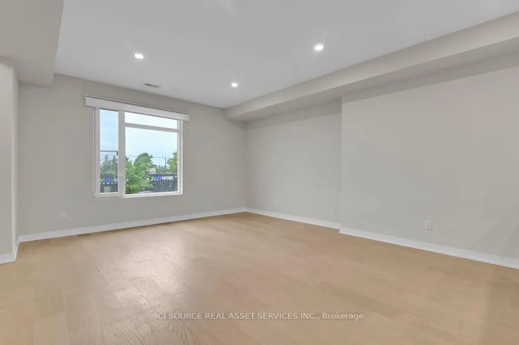 Photo 2 of 368 Rhonda Stewart Private, Ottawa, Stittsville (Central) — HOMEH