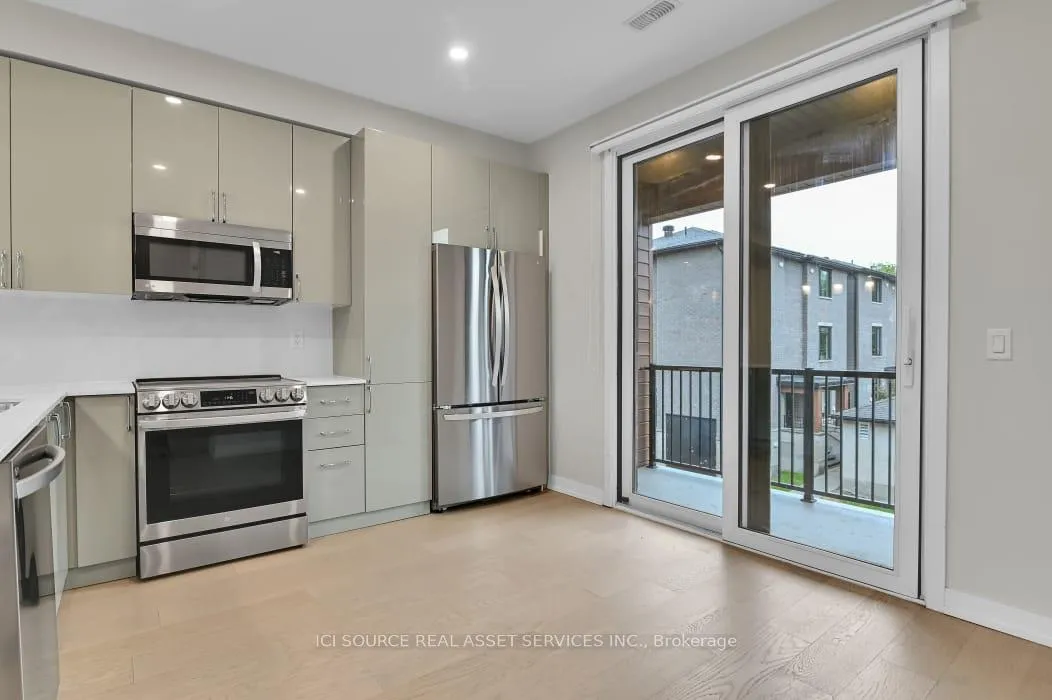 Photo 4 of 368 Rhonda Stewart Private, Ottawa, Stittsville (Central) — HOMEH
