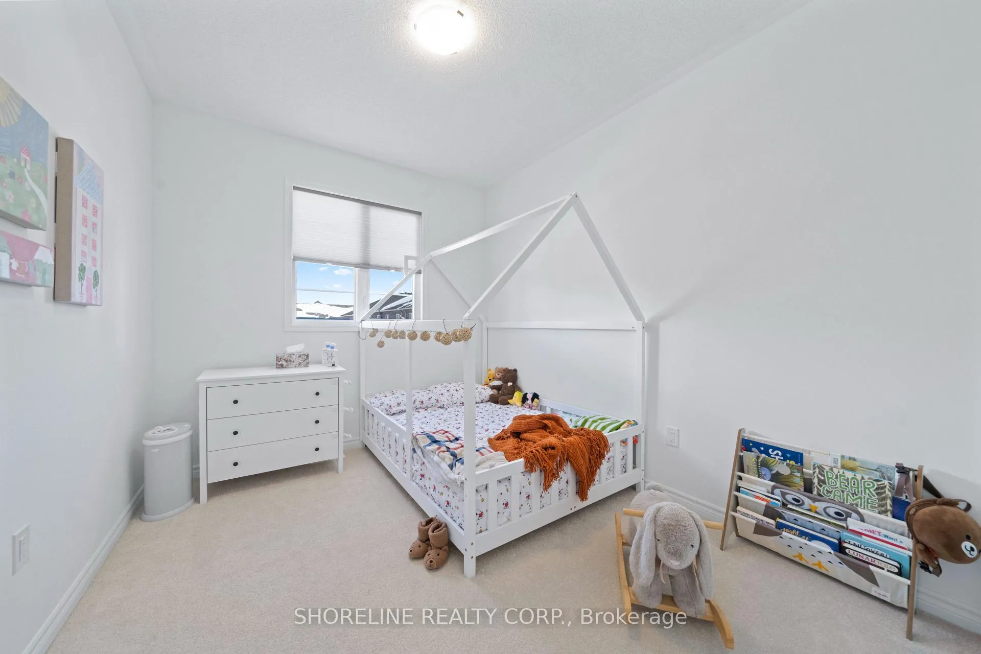 Photo 8 of 1239 Ferguson Drive, Milton, Bowes — HOMEH