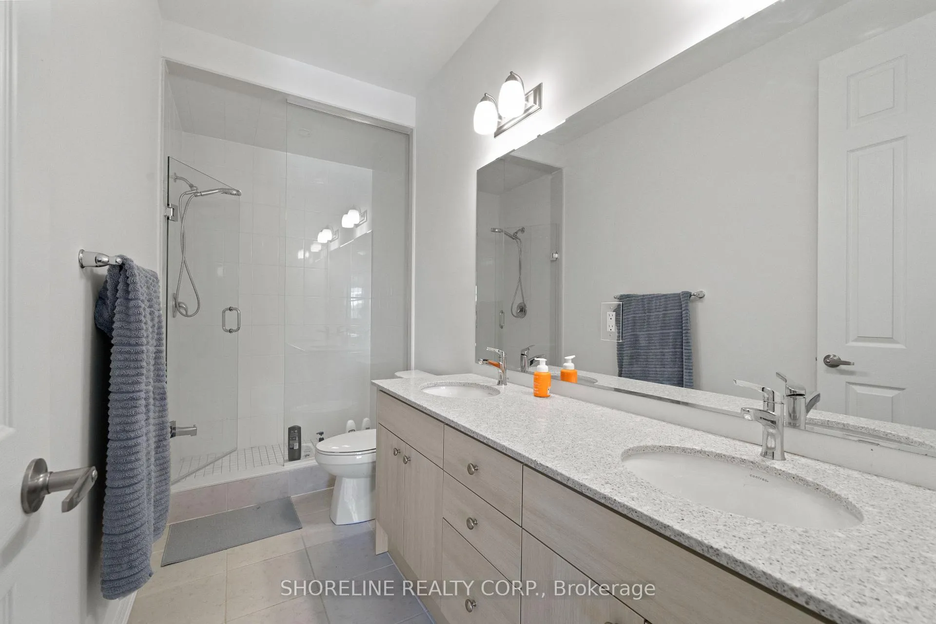 Photo 10 of 1239 Ferguson Drive, Milton, Bowes — HOMEH