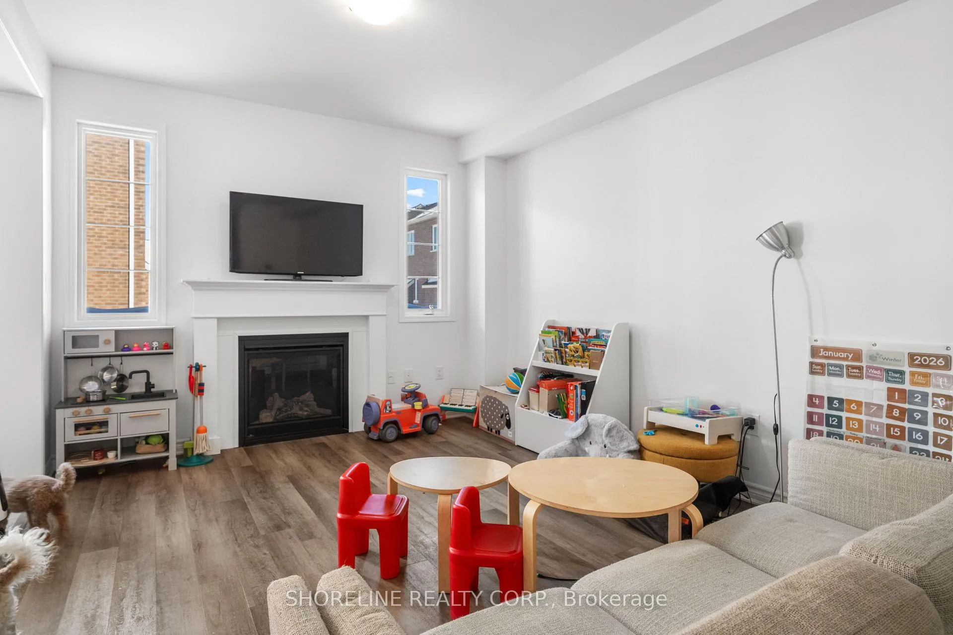 Photo 19 of 1239 Ferguson Drive, Milton, Bowes — HOMEH