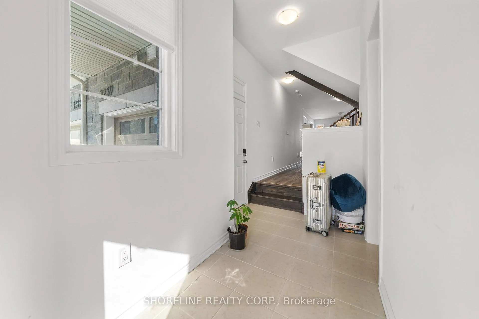 Photo 20 of 1239 Ferguson Drive, Milton, Bowes — HOMEH
