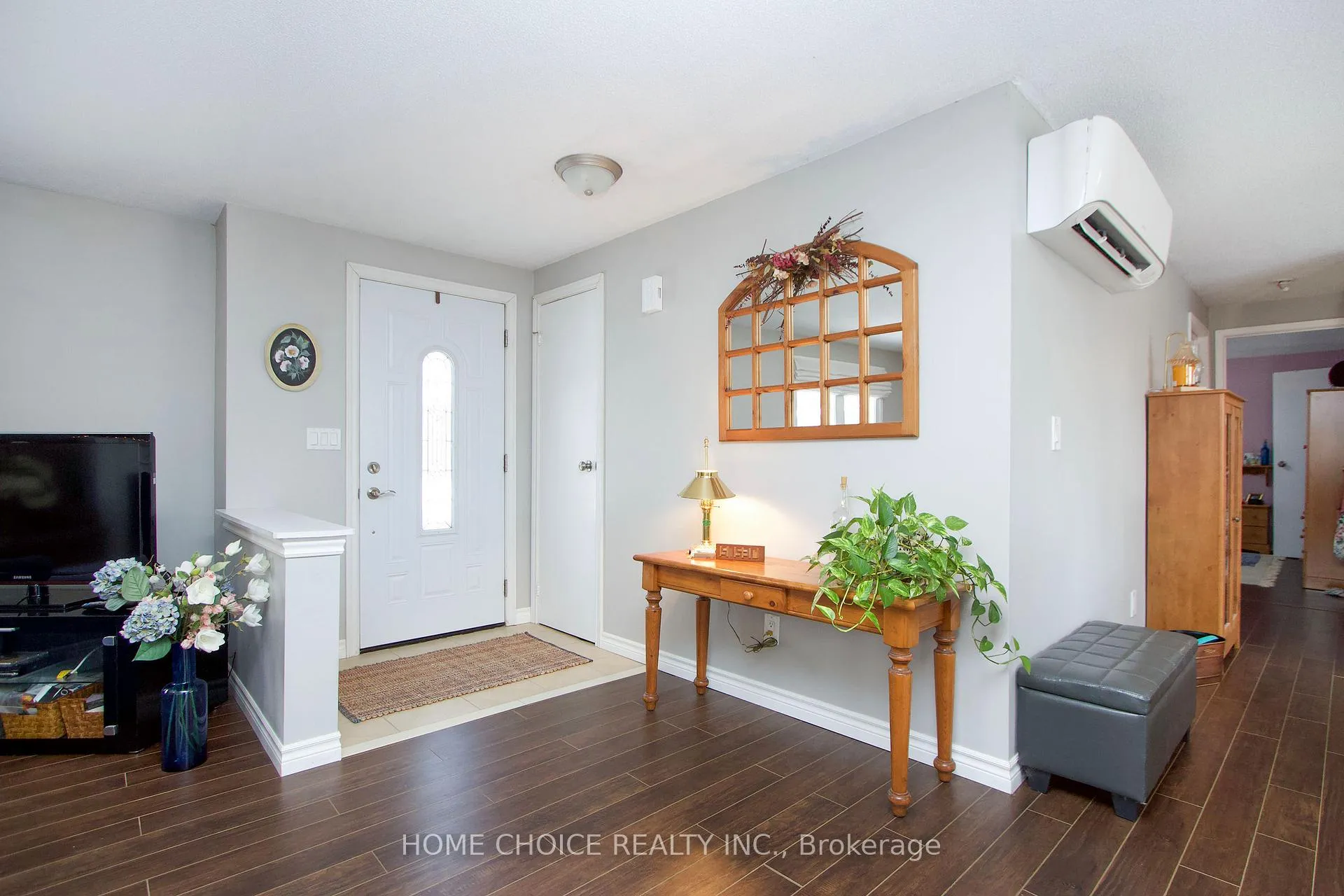 Photo 4 of 3 Heritage Lane, Clarington, Newcastle — HOMEH