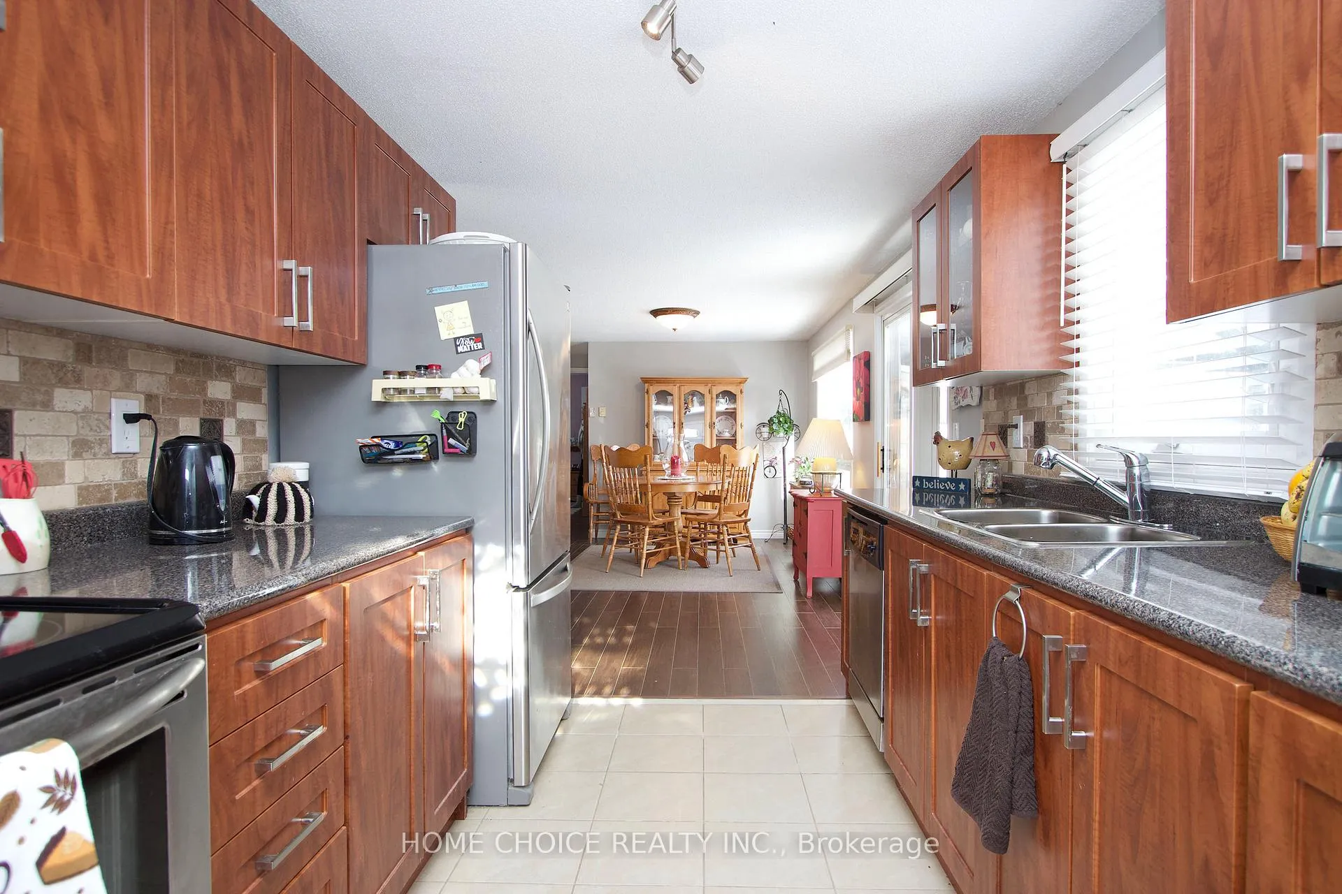 Photo 14 of 3 Heritage Lane, Clarington, Newcastle — HOMEH
