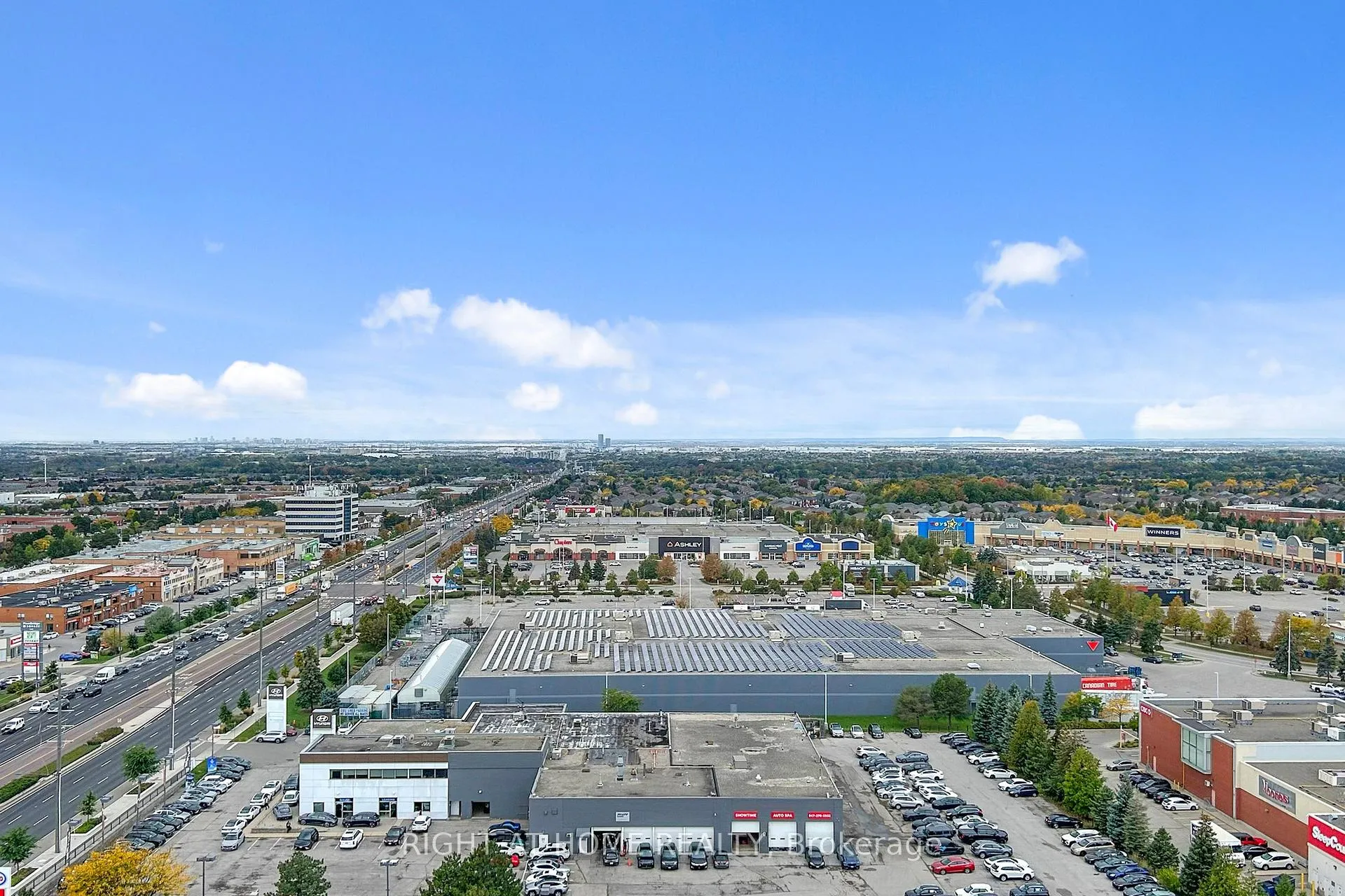 Photo 13 of 3700 Highway 7 Road, Vaughan, Vaughan Corporate Centre — HOMEH