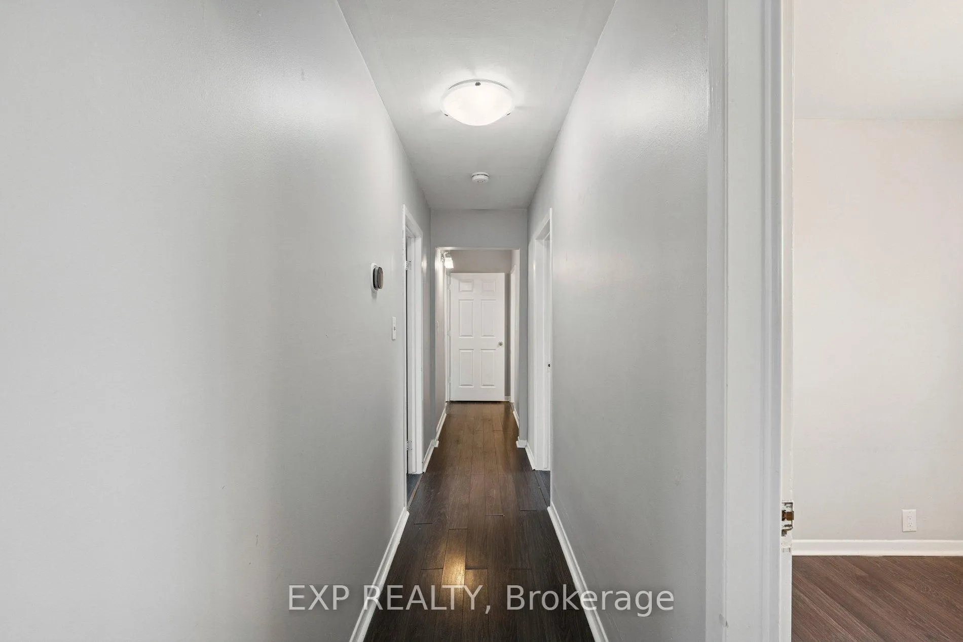Photo 12 of 369 Glendale Avenue, St. Catharines, Secord Woods — HOMEH