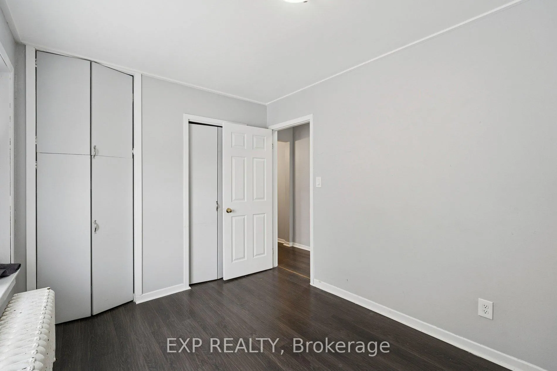 Photo 18 of 369 Glendale Avenue, St. Catharines, Secord Woods — HOMEH