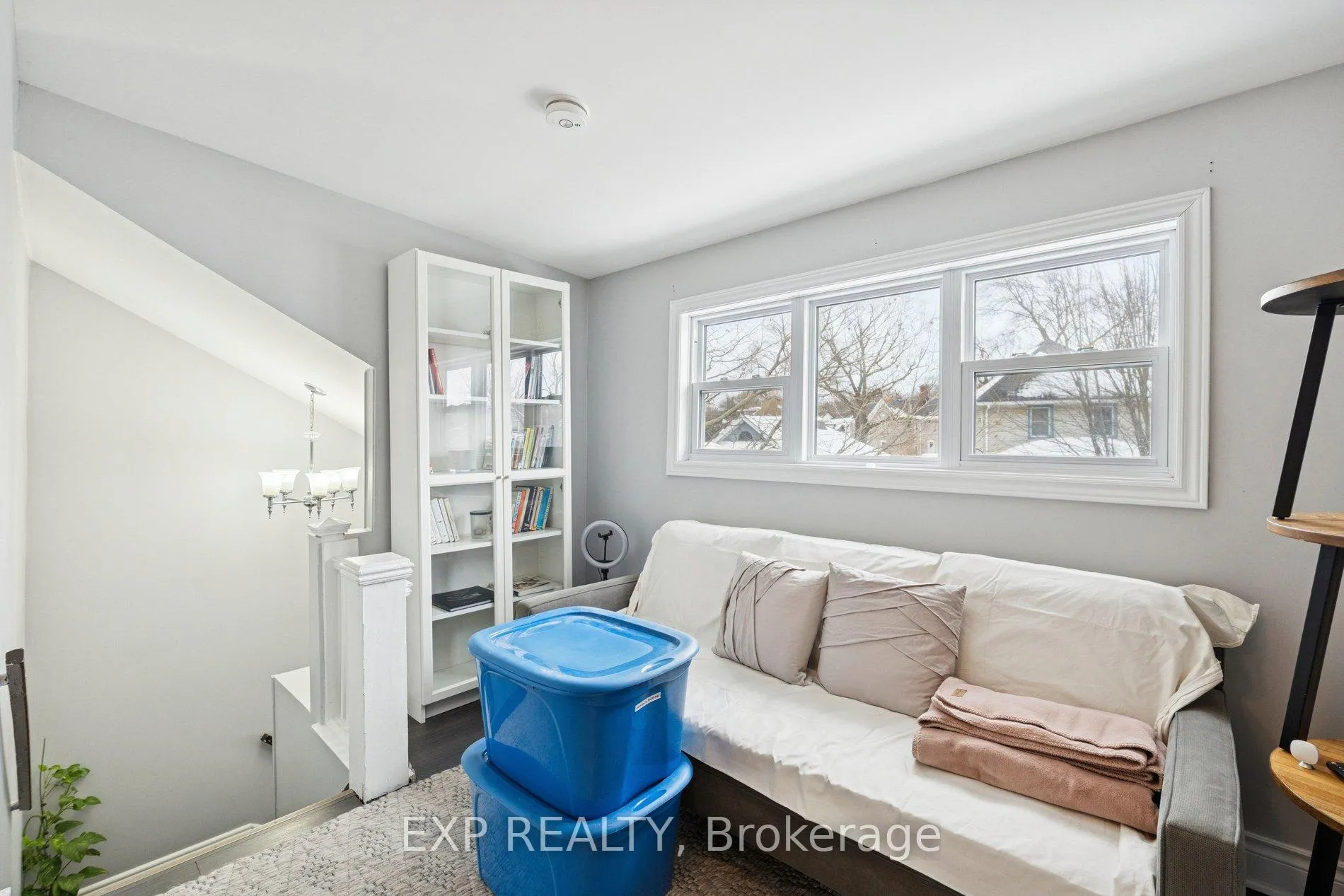 Photo 20 of 369 Glendale Avenue, St. Catharines, Secord Woods — HOMEH