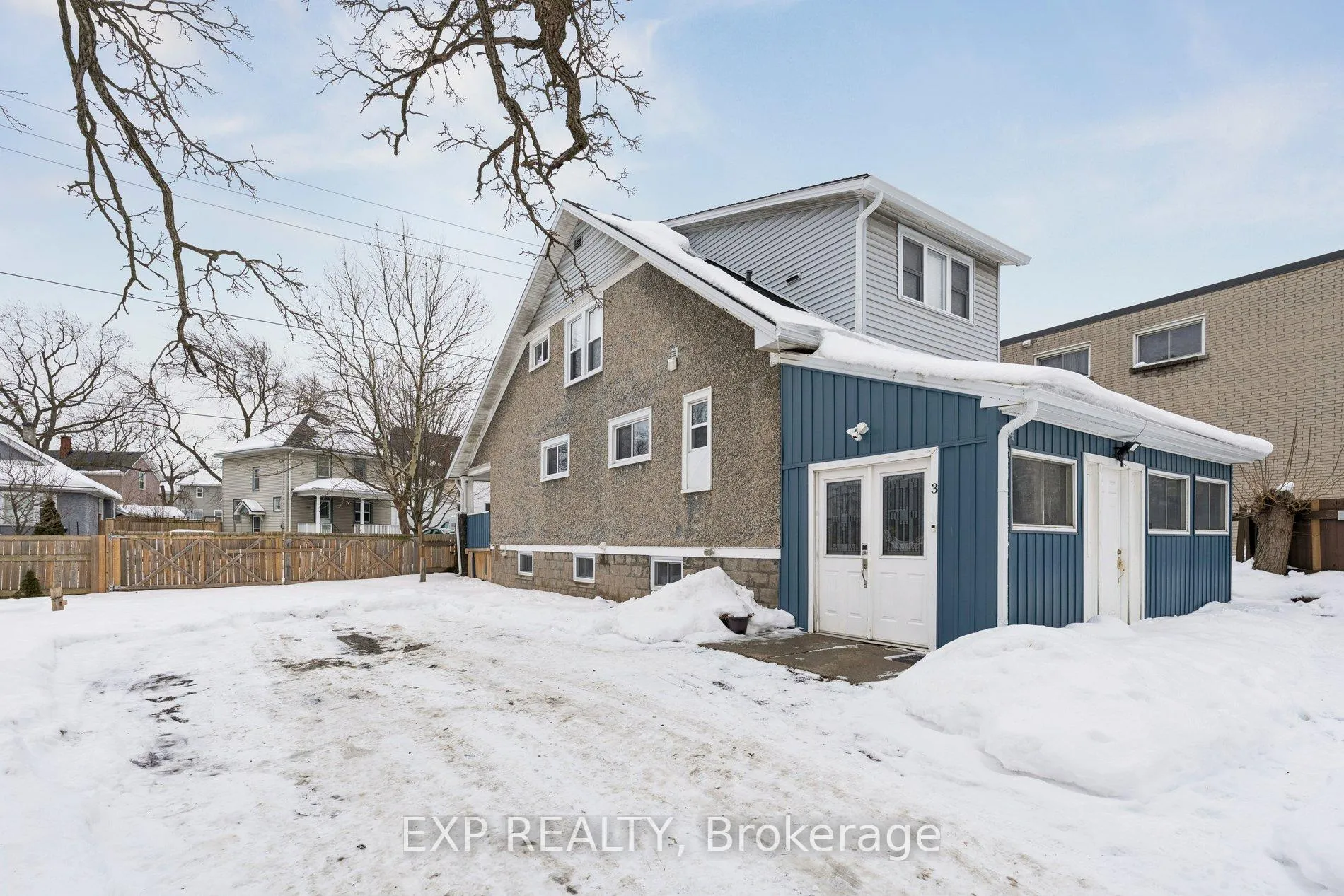 Photo 33 of 369 Glendale Avenue, St. Catharines, Secord Woods — HOMEH